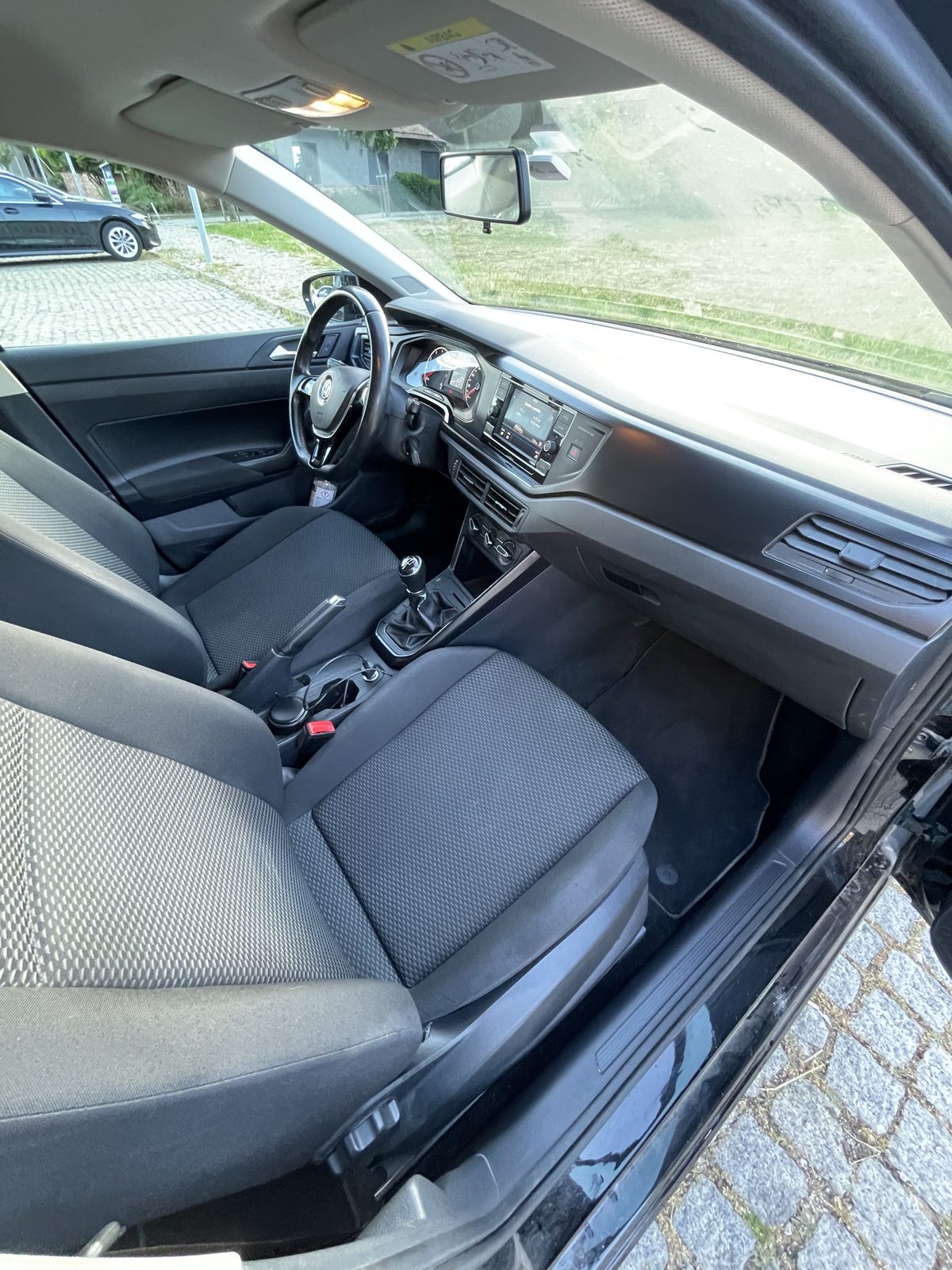 Volkswagen Polo 1.0 Trendline - Imagem 6
